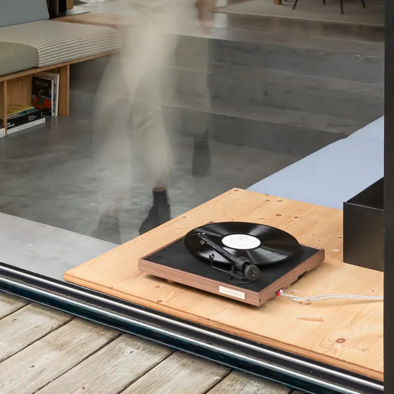 turntable Square CC