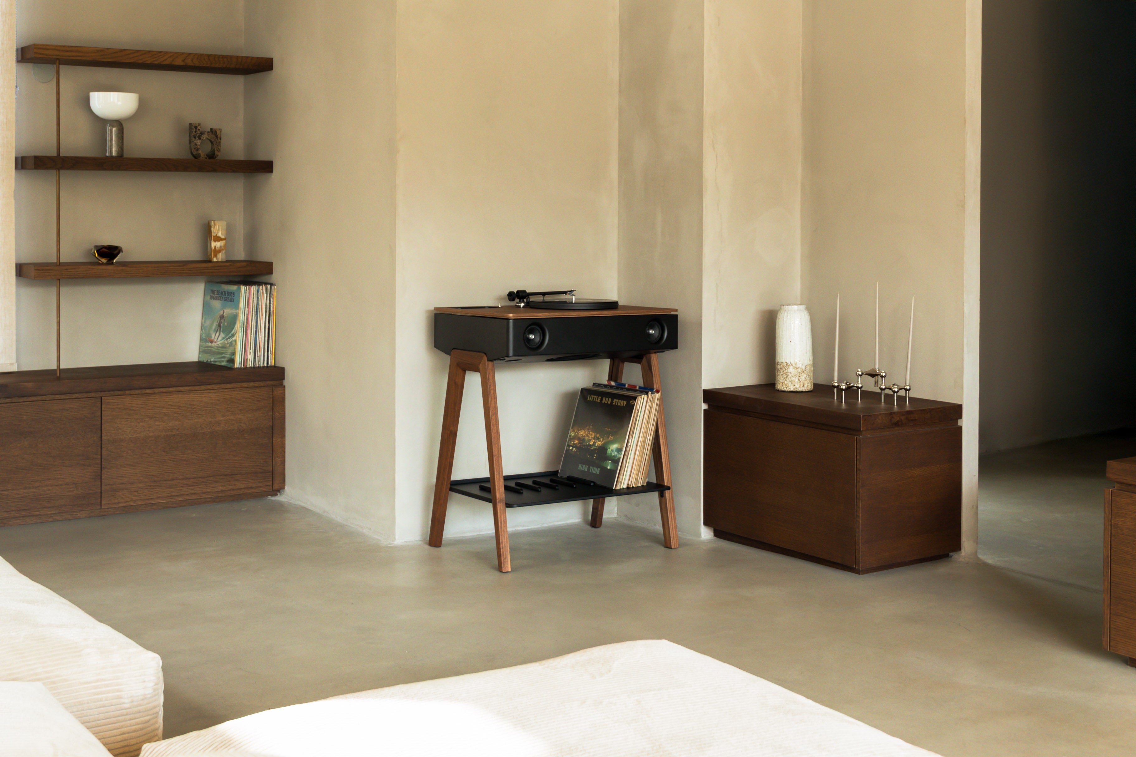LX turntable LA BOITE CONCEPT
