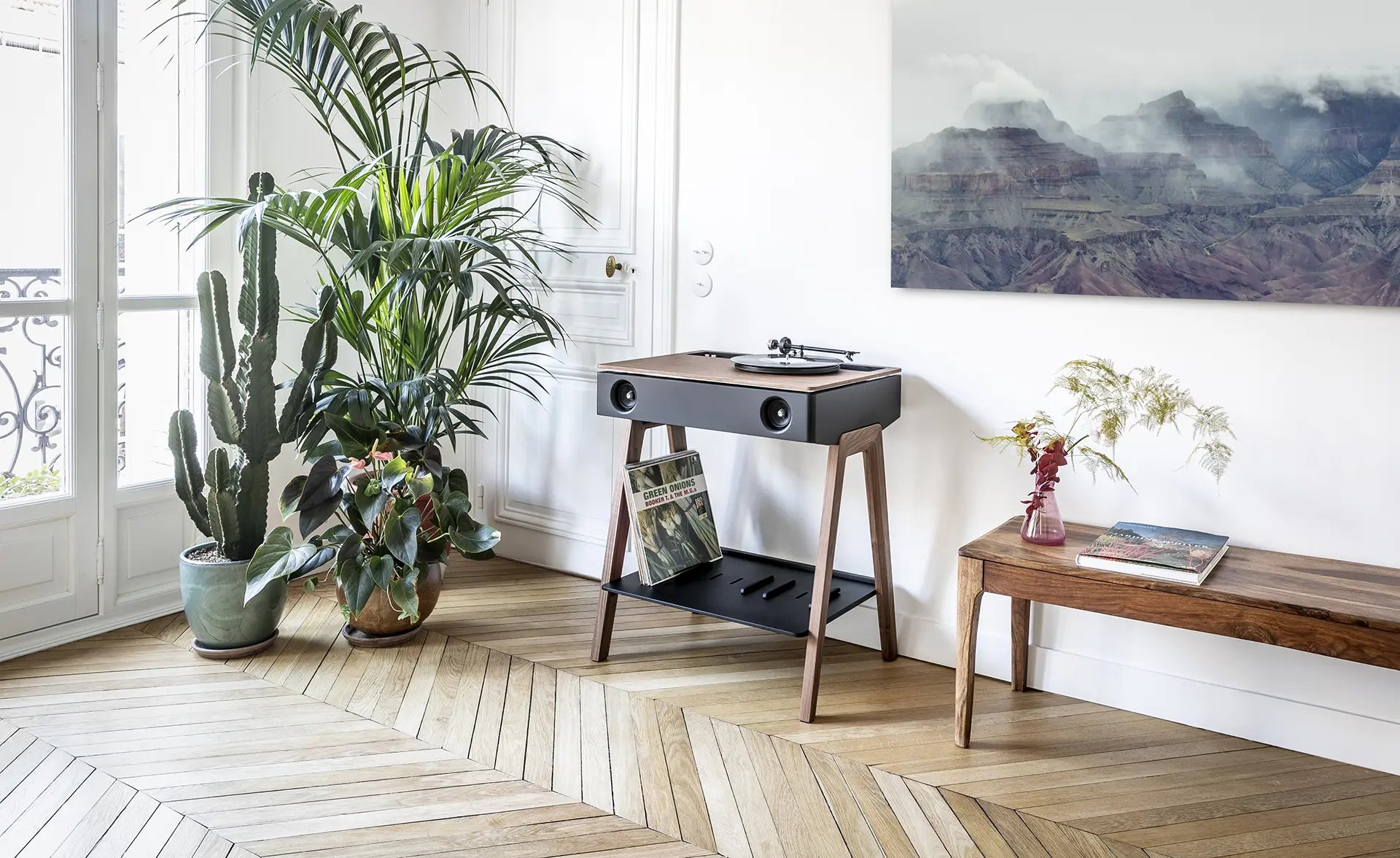 lx Turntable walnut