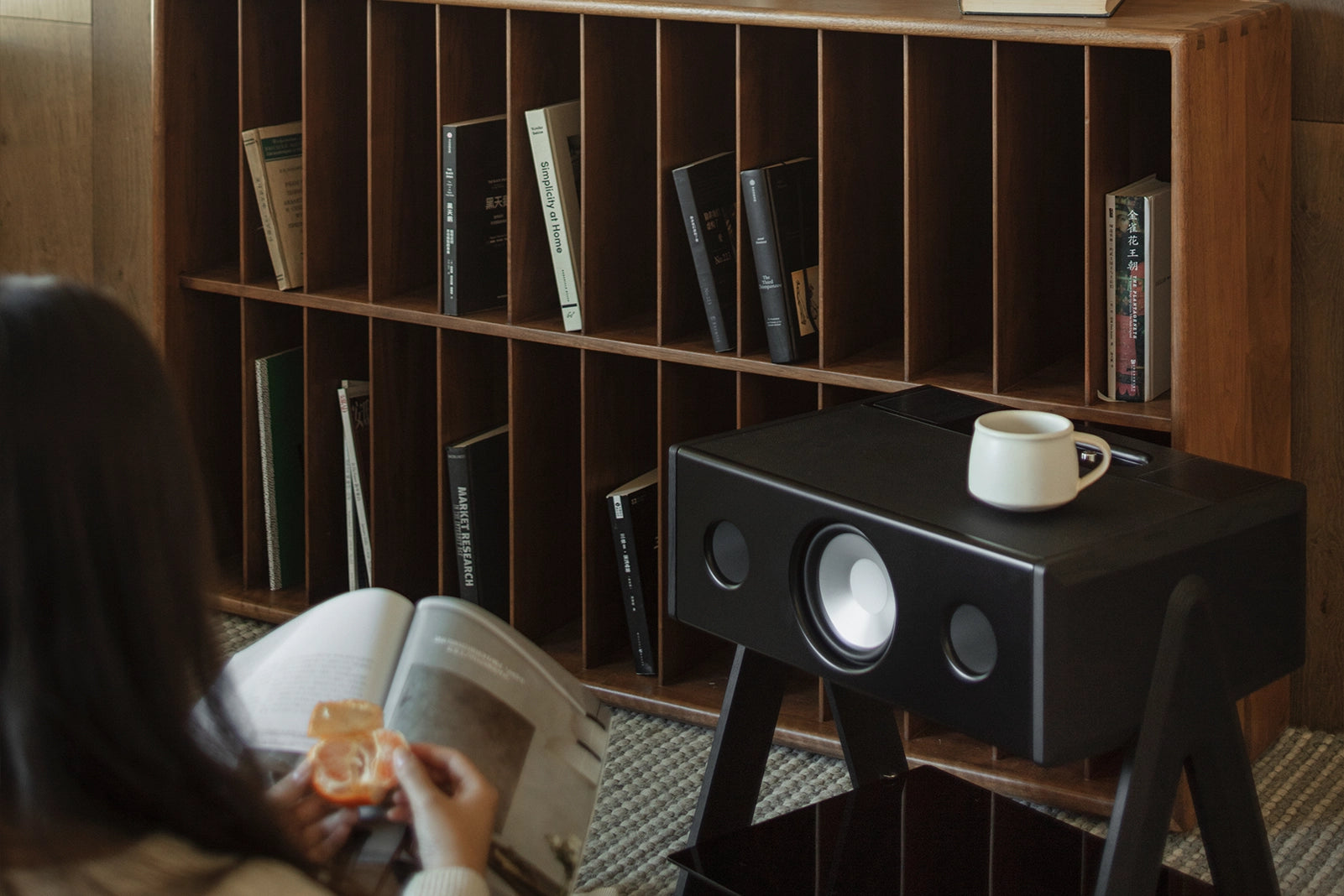 Cube LW Black