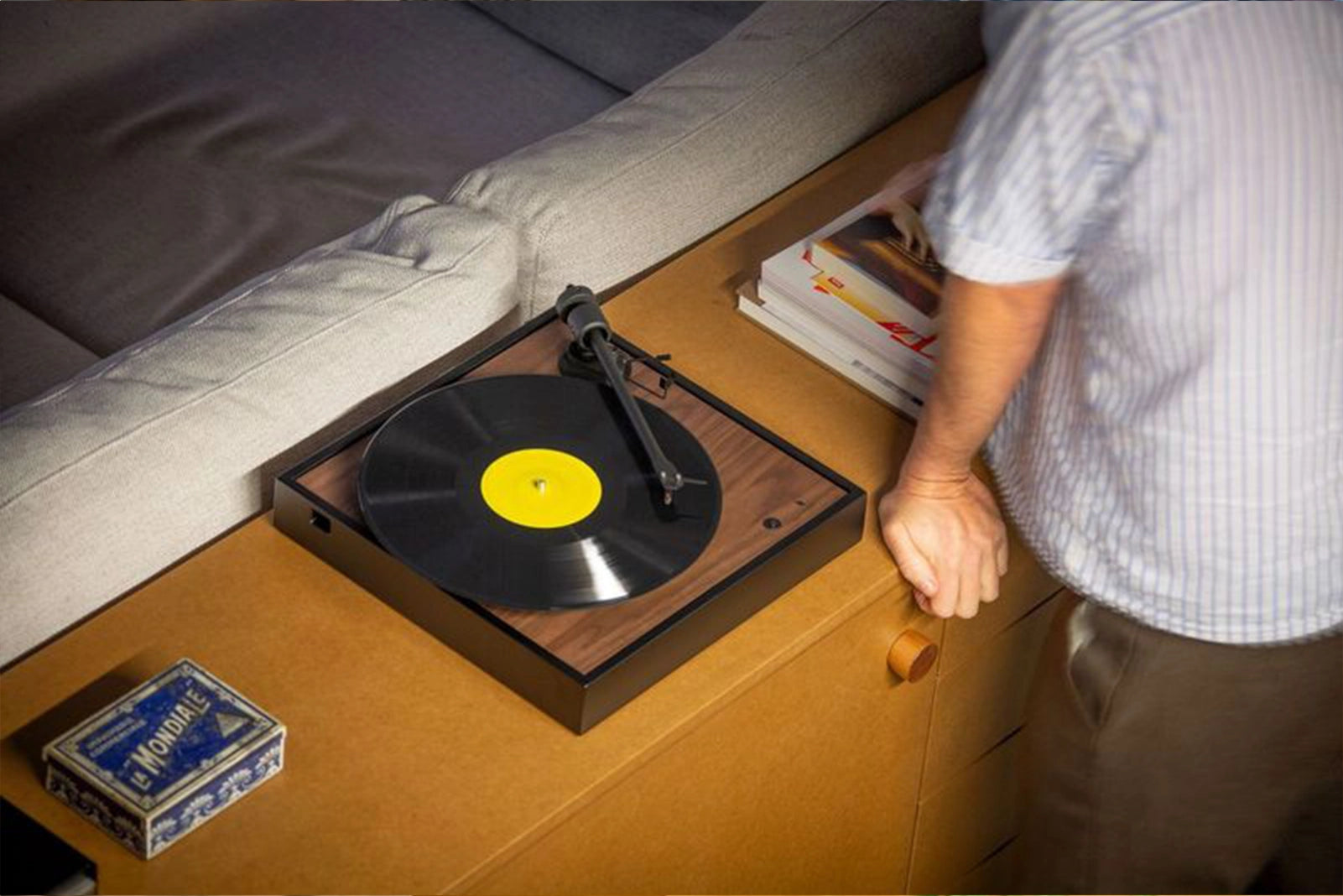 Square Turntable Walnut