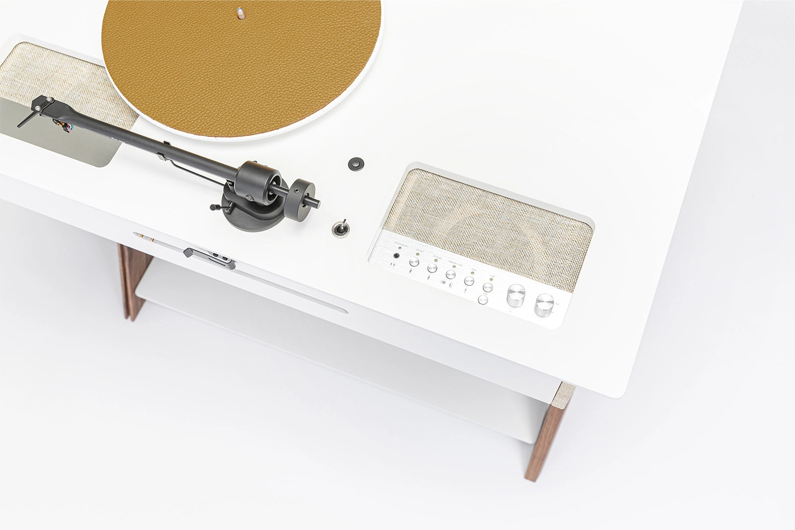 LX X Turntable Champagne / Walnut