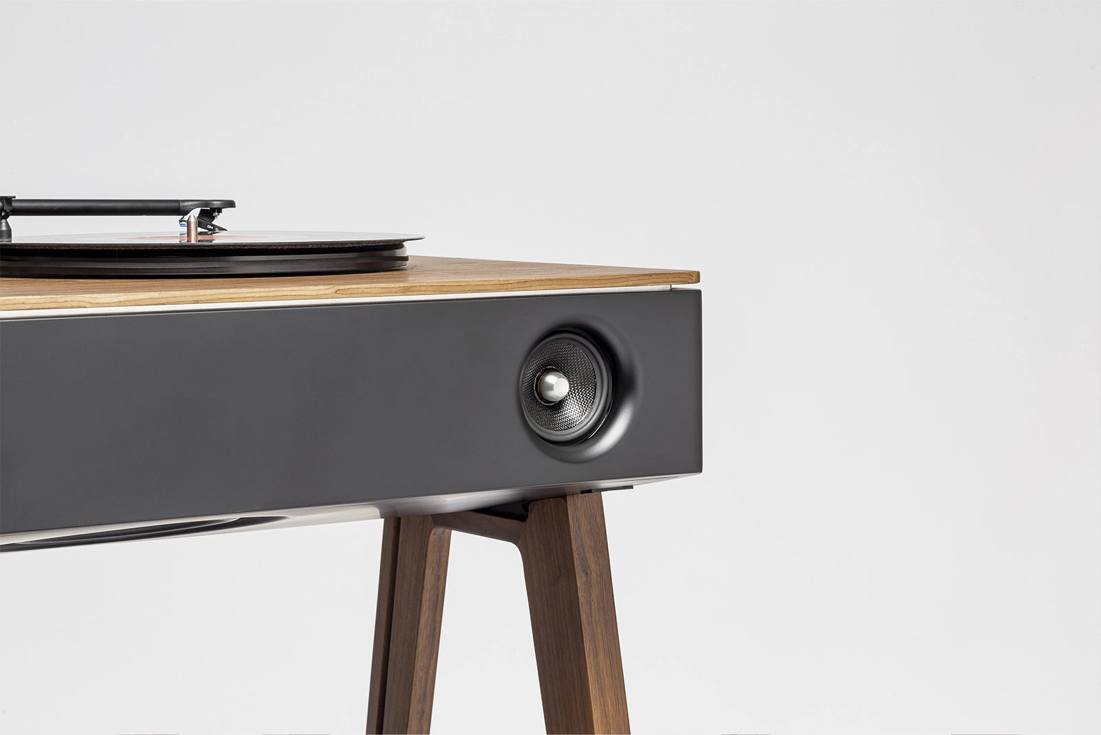 LX Turntable Walnut