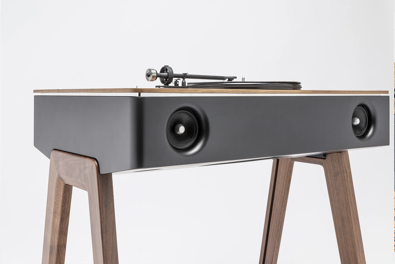 LX Turntable Walnut